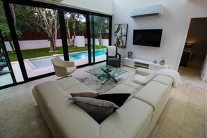 Maison Luxe, 4 chambres, piscine privée (8 people)