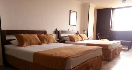 Hotel Ribera Del Rio Av 2N