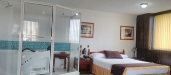 Hotel Ribera Del Rio Av 2N