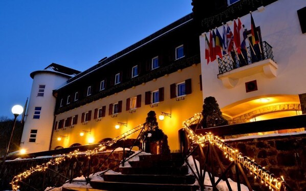 Front of property – evening/night