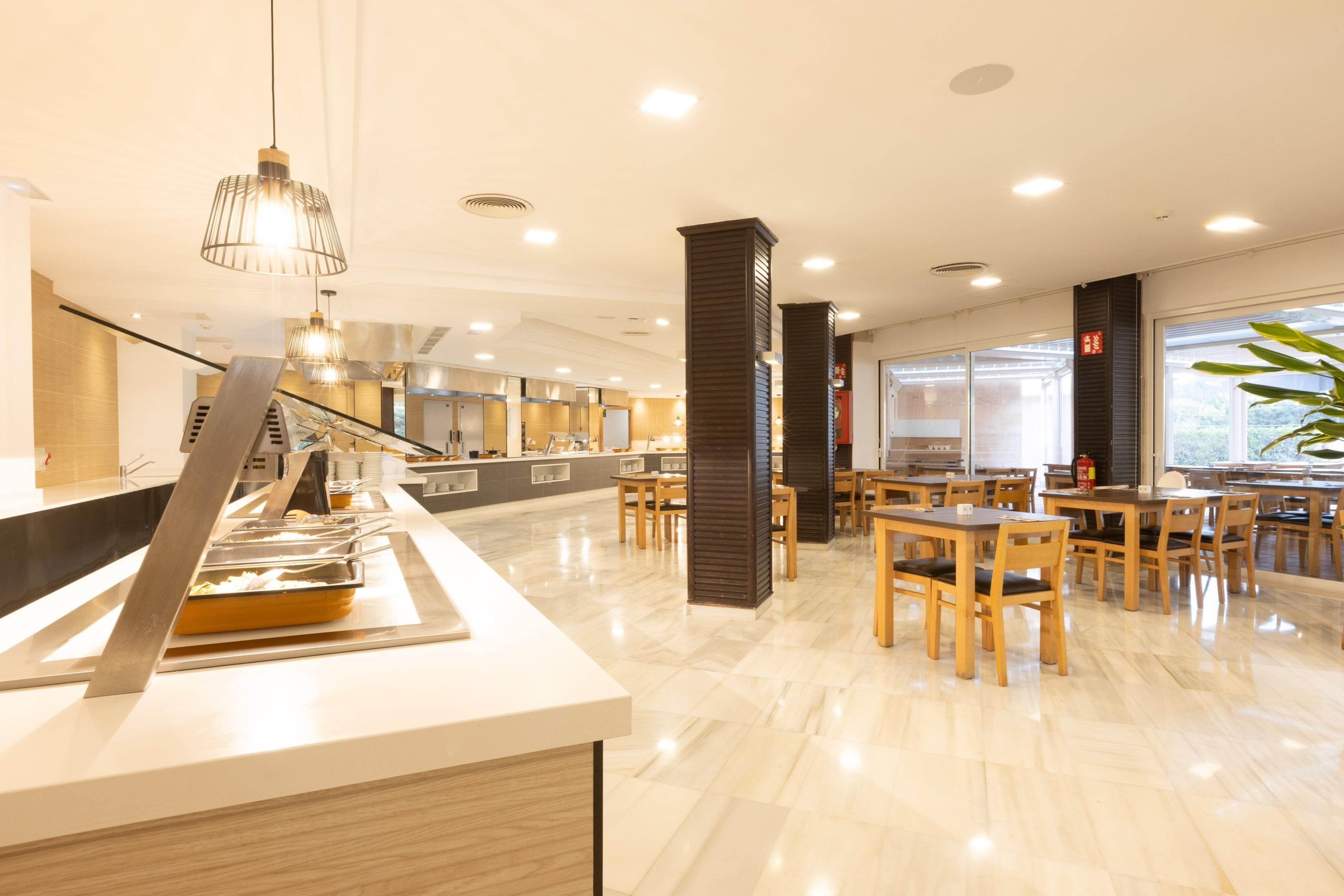 Se sirven desayunos, almuerzos y cenas