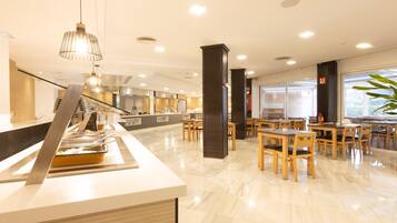 Breakfast, lunch and dinner served