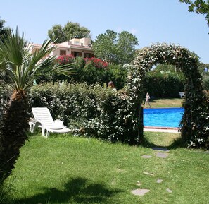 Garden - Residence Li Velieri (Santa Teresa di Gallura)