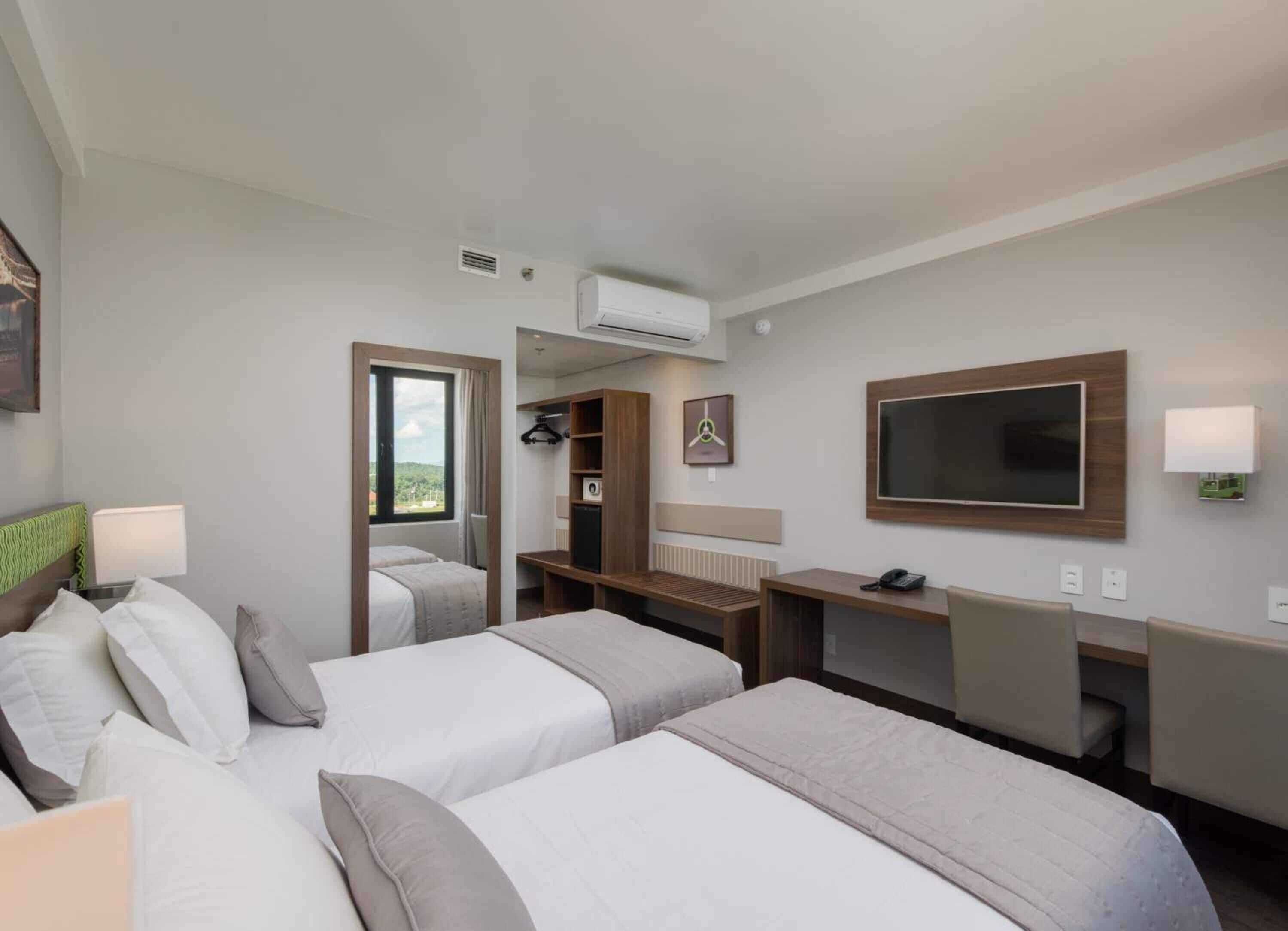 1 bedroom, in-room safe, desk, soundproofing