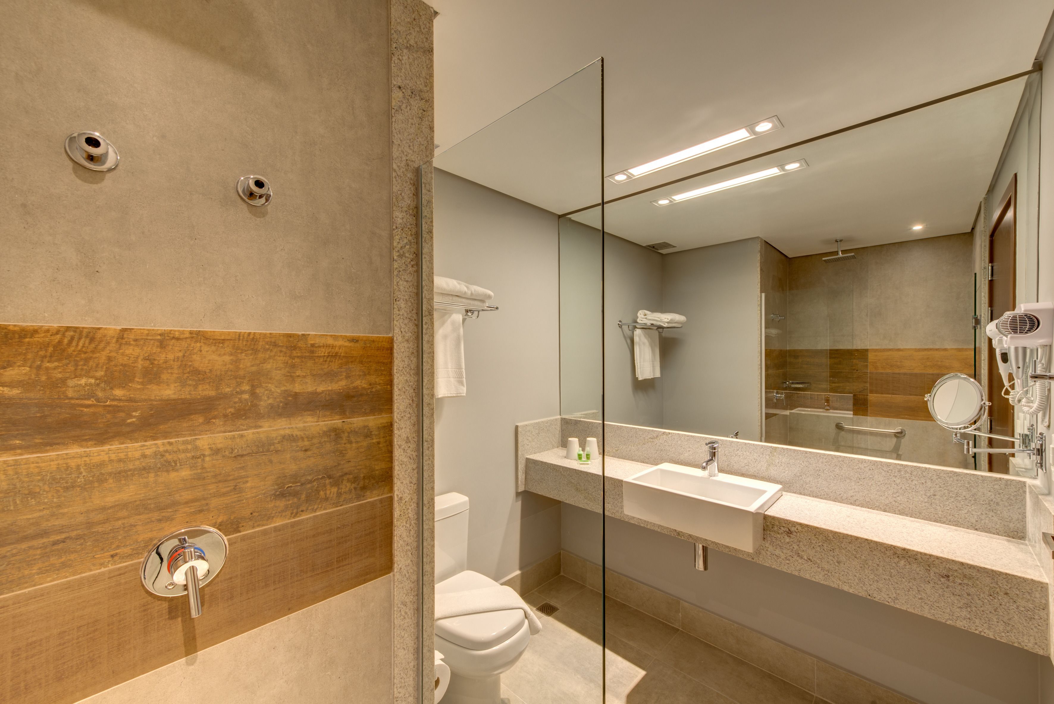 superior double room, 1 double bed | bathroom | shower, free toiletries, hair dryer, towels