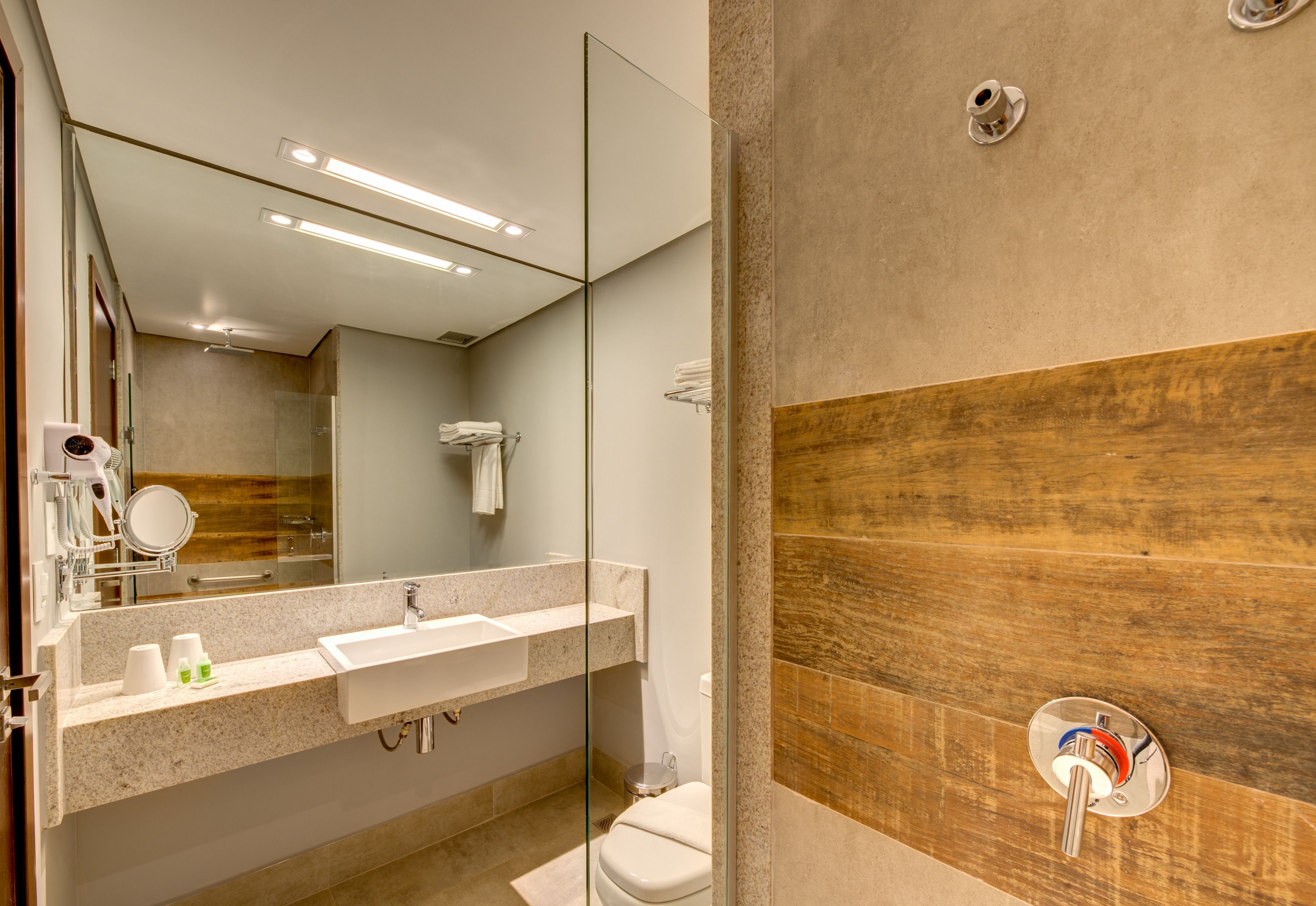 standard twin room, 2 single beds | bathroom | shower, free toiletries, hair dryer, towels