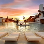 Hard Rock Hotel Tenerife