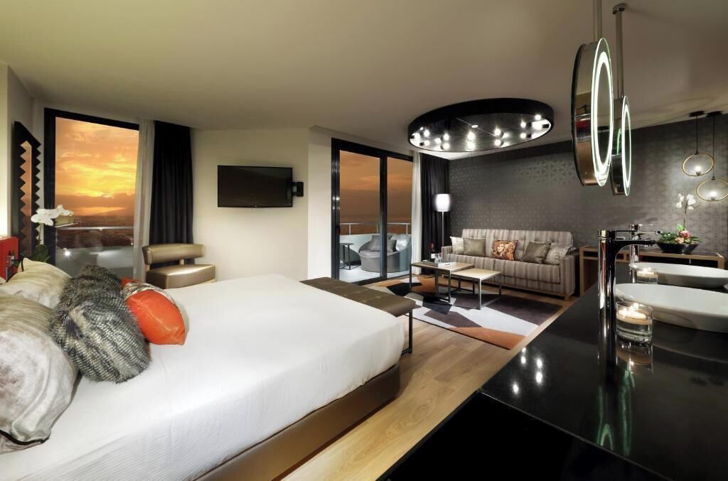 Literie de qualité supérieure, minibar, coffres-forts dans les chambres