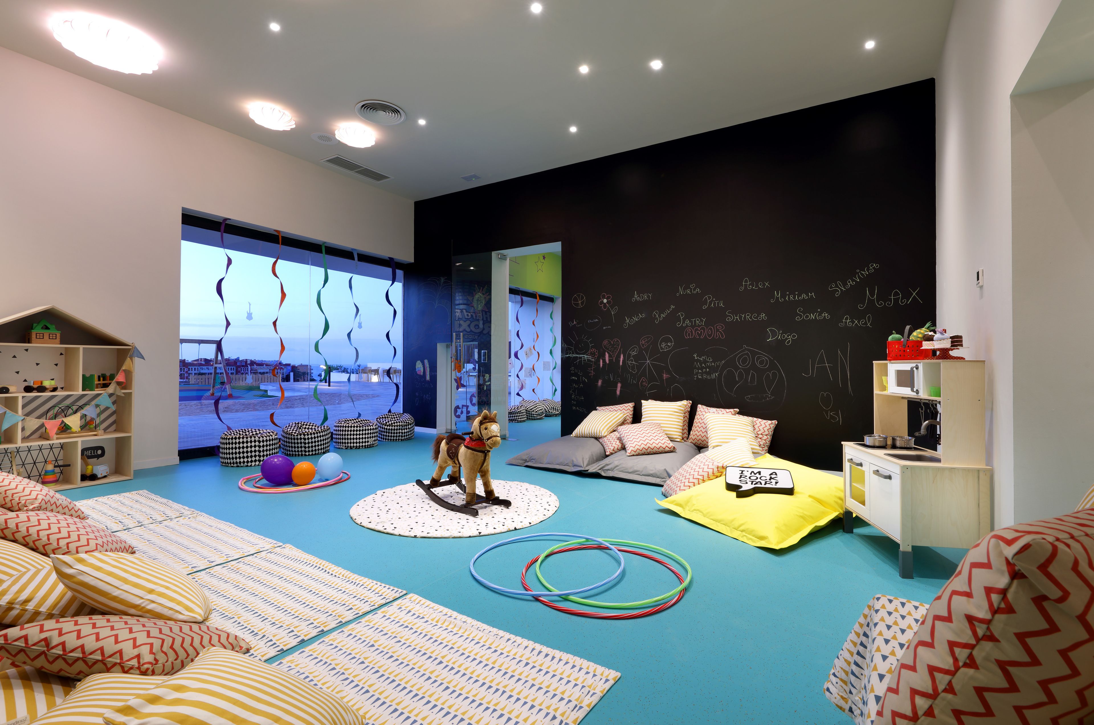 children’s play area – indoor