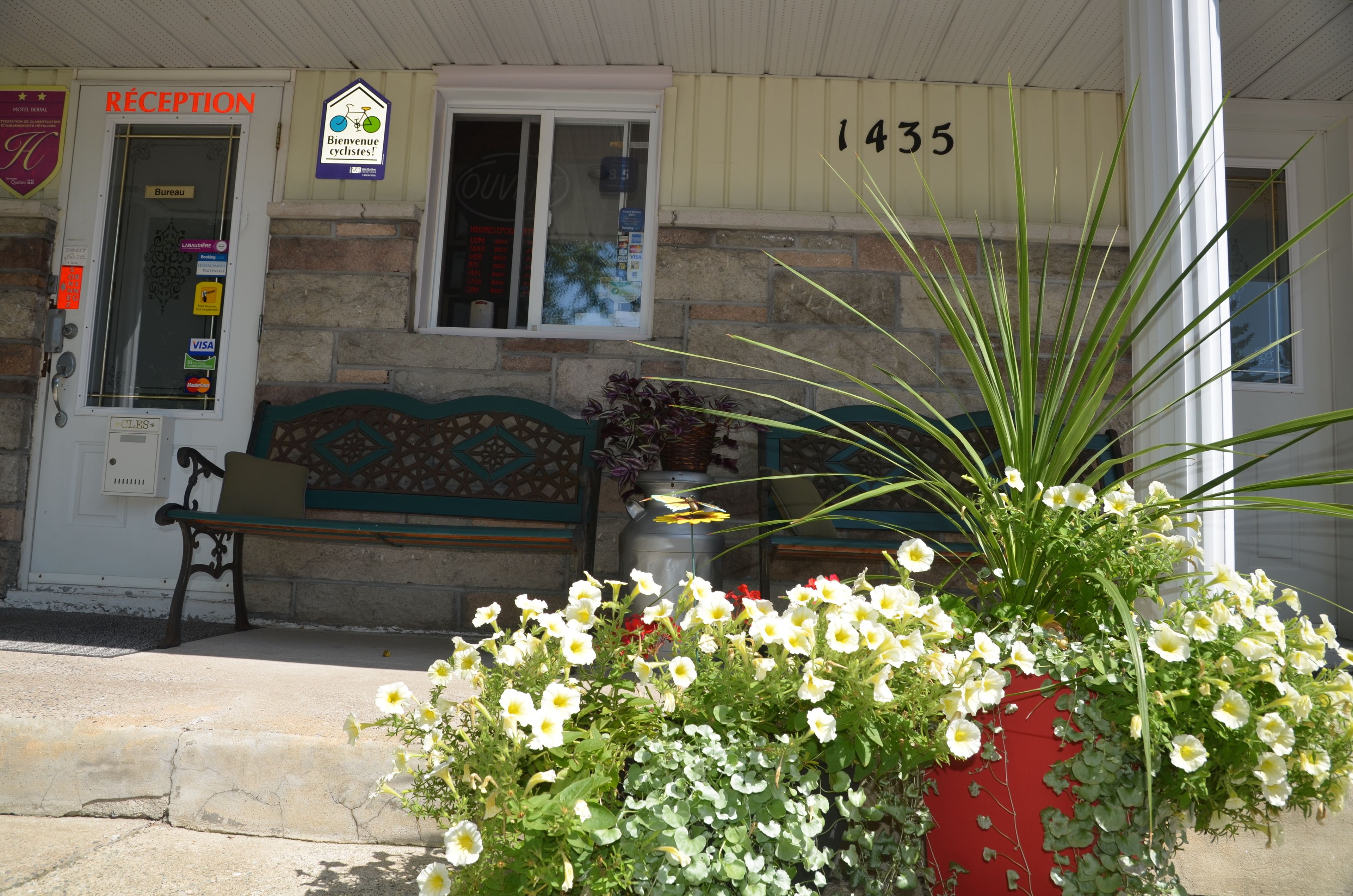 Majoituspaikan sisäänkäynti