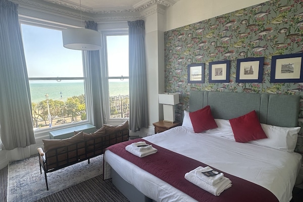 Panoramic-Doppelzimmer, mit Bad, Meerblick (Sea View) | Schreibtisch, Bügeleisen/Bügelbrett, kostenloses WLAN, Bettwäsche