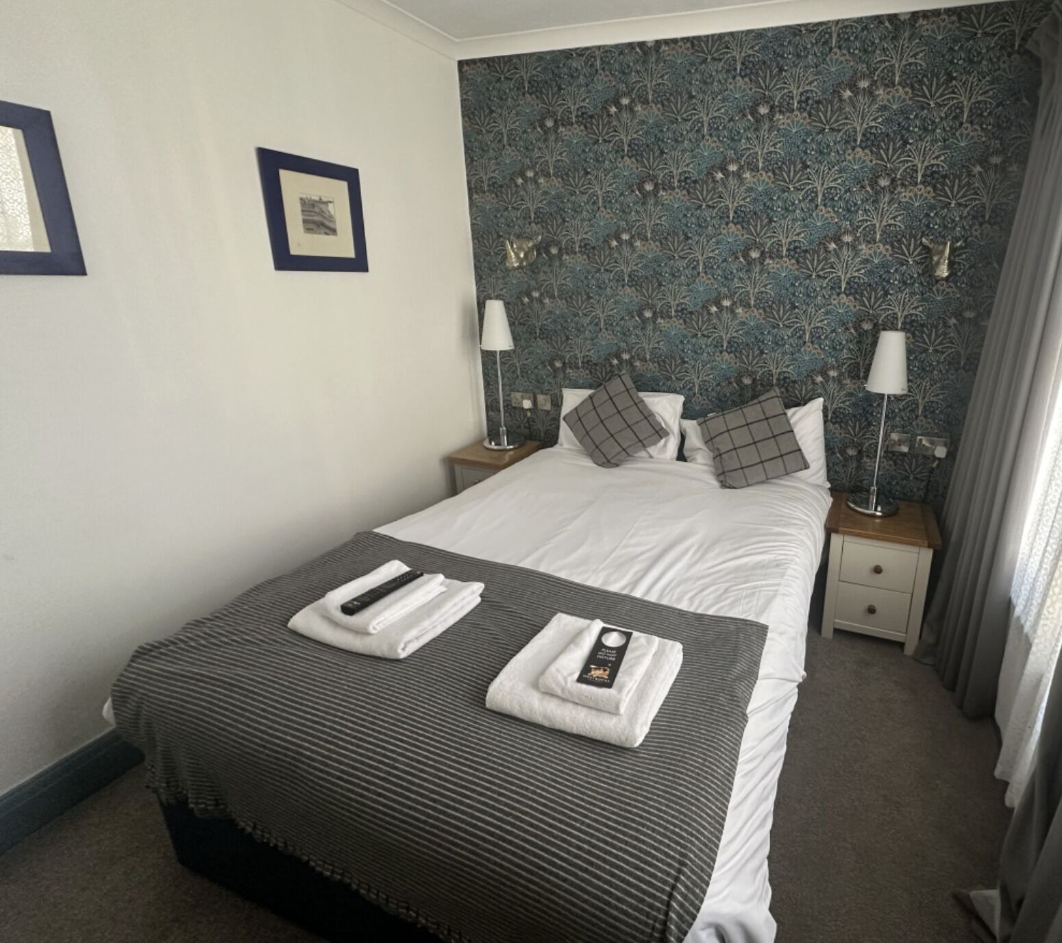 Economy Double Room, Ensuite (Rear View) | Desk, iron/ironing board, free WiFi, bed sheets