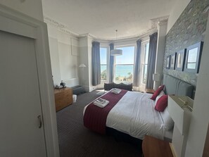 Panoramic Double Room, Ensuite, Ocean View (Sea View) | Desk, iron/ironing board, free WiFi, bed sheets