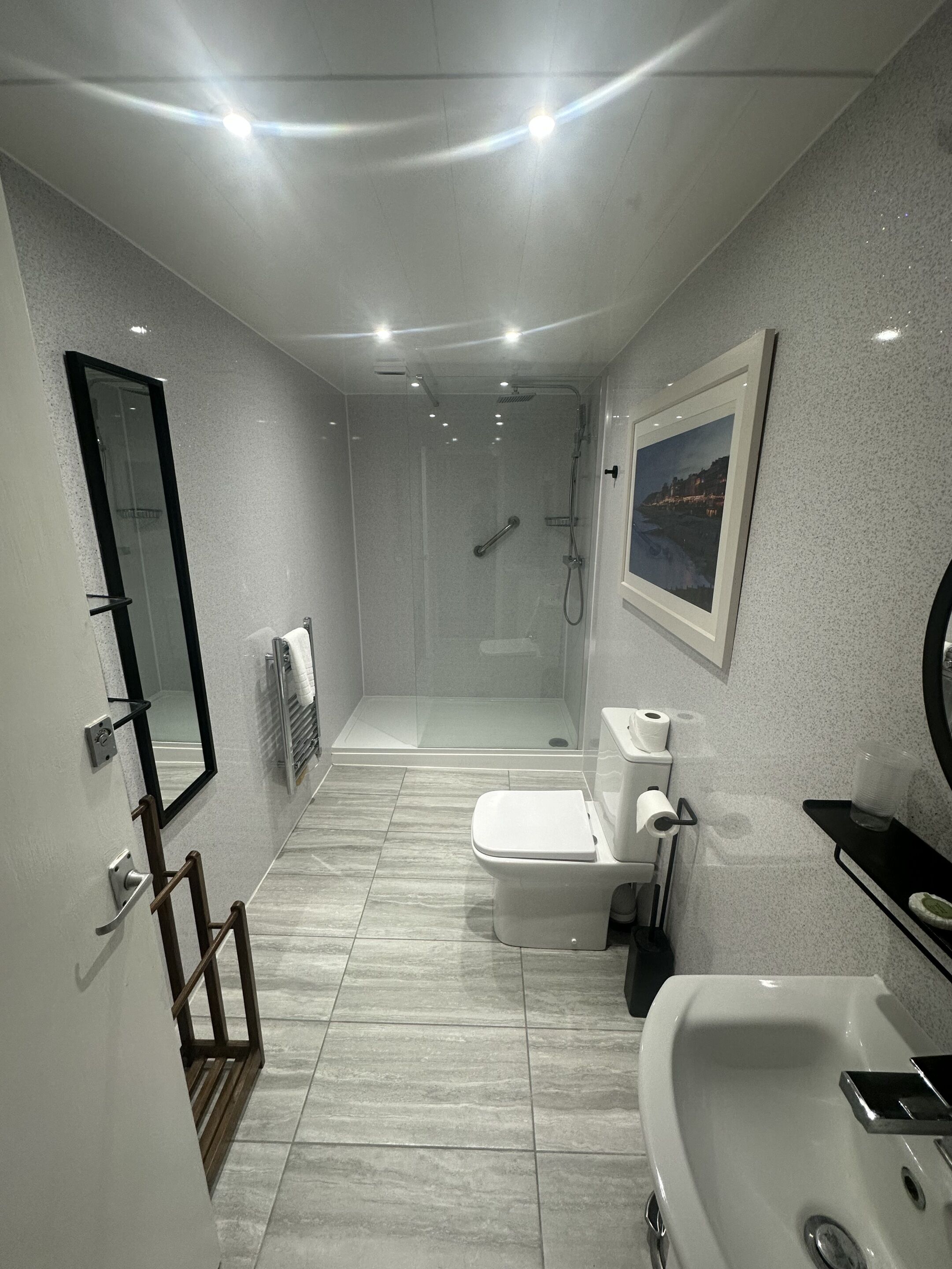 Family Room (Side Sea View) | Bathroom | Shower, free toiletries, hair dryer, towels