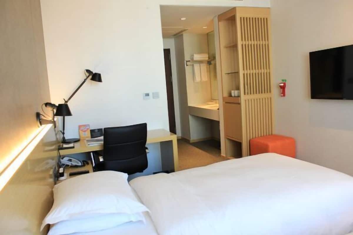 1 chambre, literie de qualité supérieure, couette en duvet d'oie