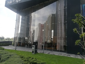 Property entrance - Park Life Siroco Santa Fe (Mexico City)