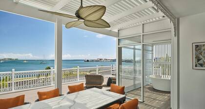 Sheraton Samoa Aggie Grey's Hotel & Bungalows