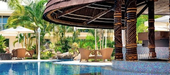 Sheraton Samoa Aggie Grey's Hotel & Bungalows