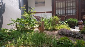숙박 시설 구내