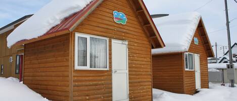 Stuga (for 2 people) | Skrivbord och gratis wi-fi