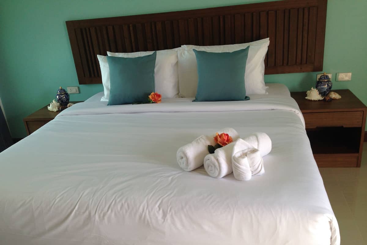 Superior Double Room | Desk, rollaway beds, free WiFi