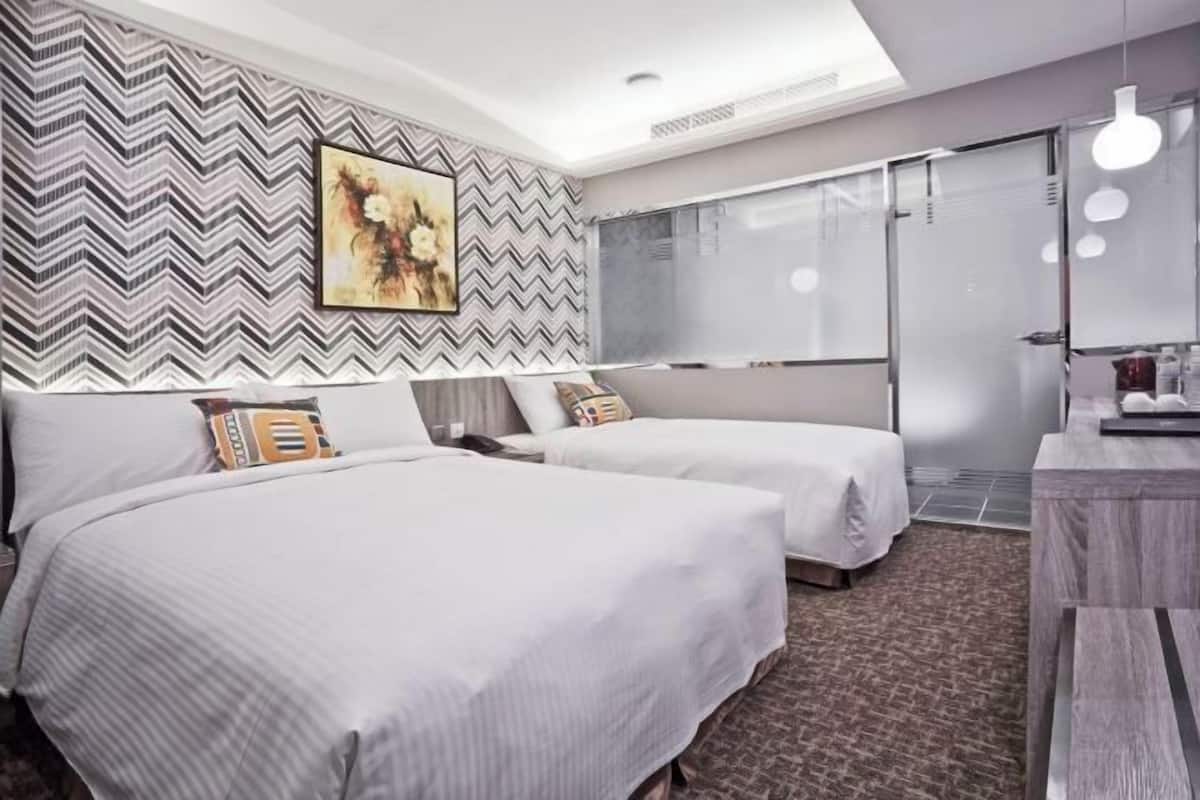 Roupas de cama premium, edredons de pluma, camas com colchões pillow-top