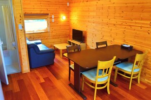 Family Quadruple Room | Soundproofing, free WiFi - BRICK HOUSE Furano (Furano)