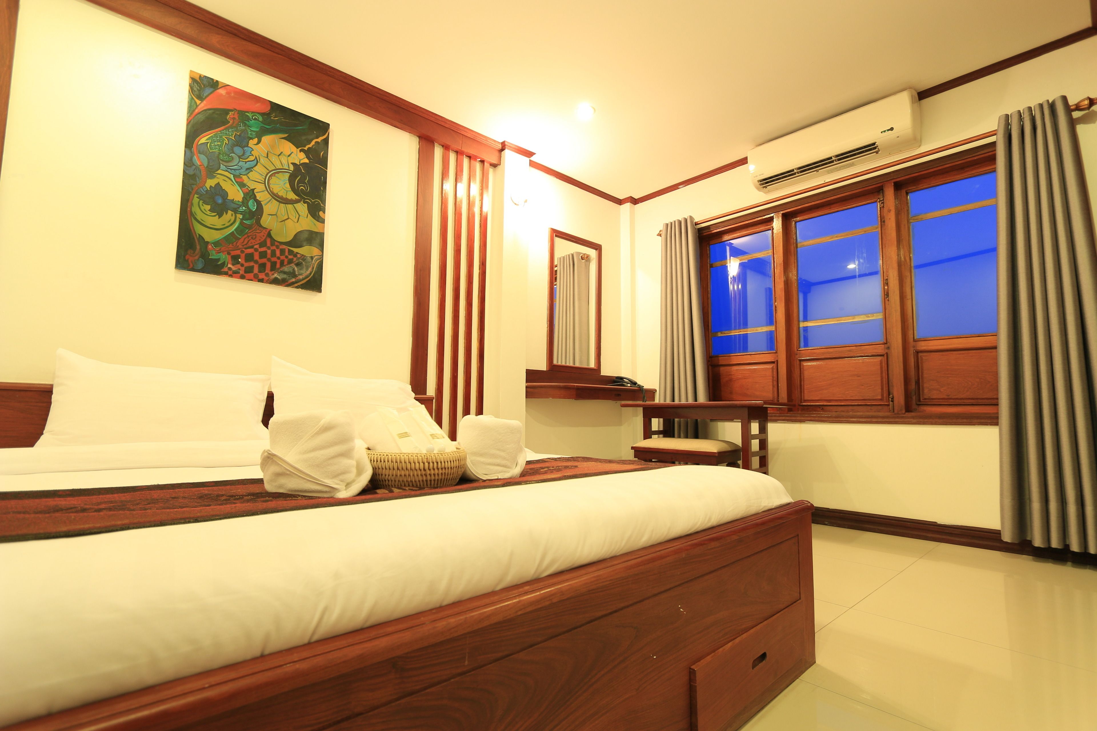 Superior-rum | 1 sovrum, värdeförvaringsskåp på rummet, skrivbord och gratis wi-fi