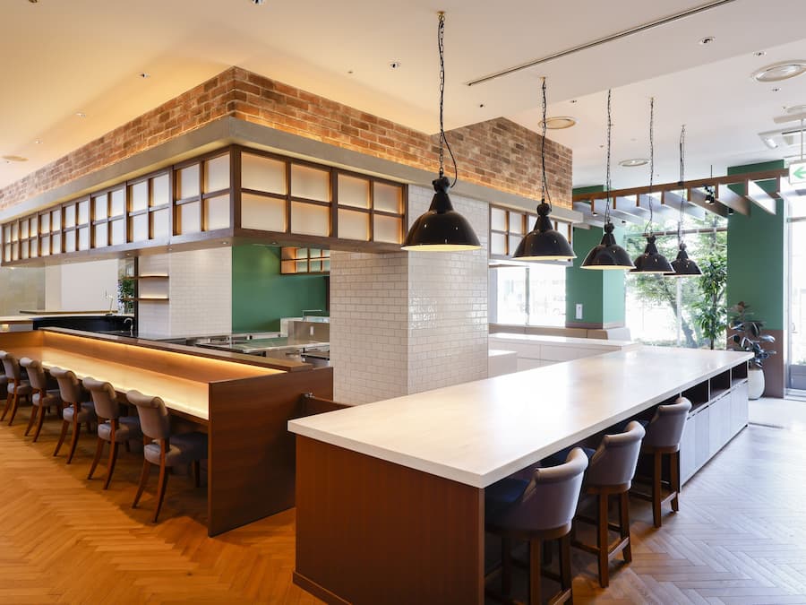 Breakfast, lunch, dinner served; Japanese cuisine