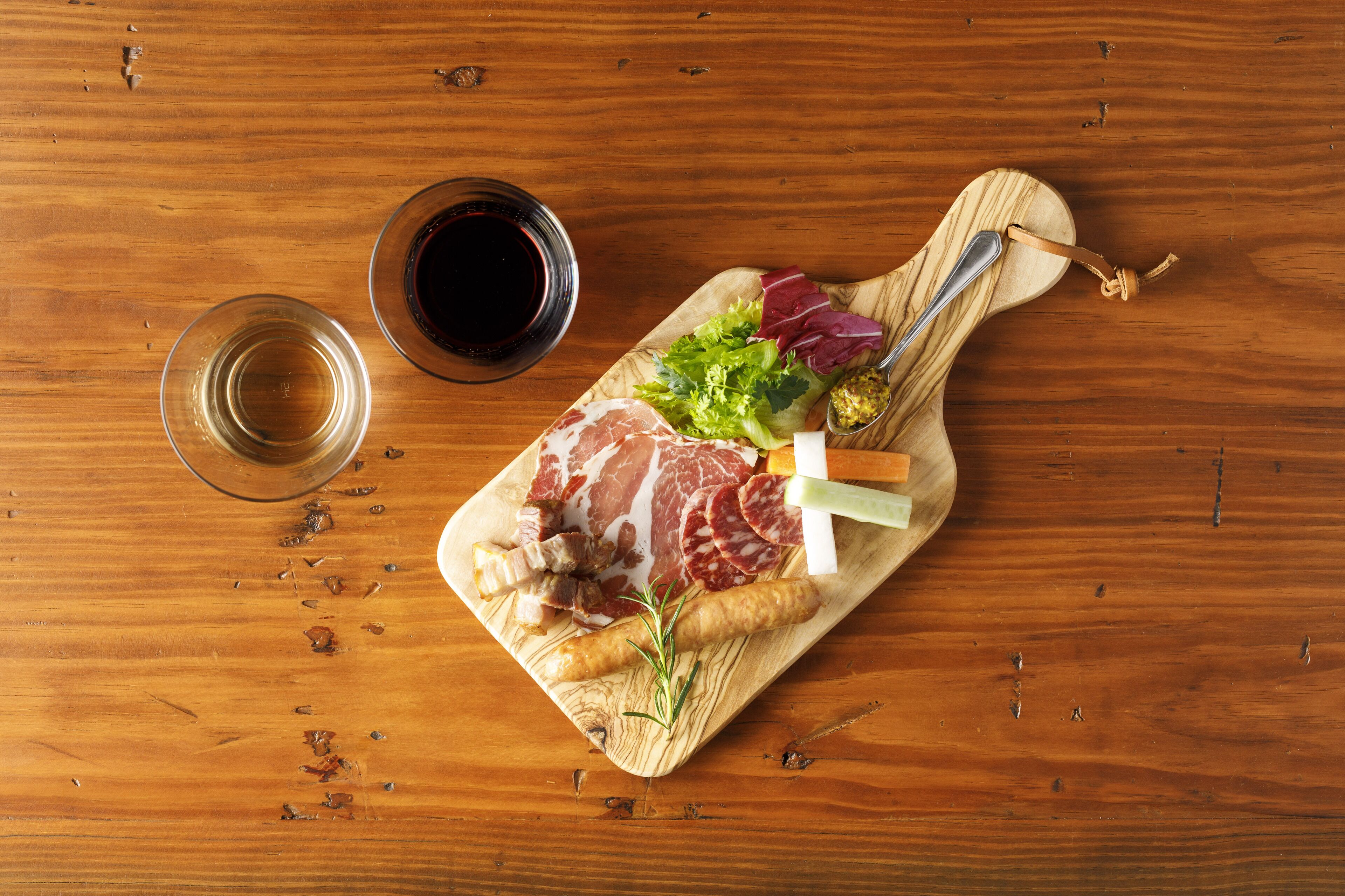 breakfast, lunch, dinner served; japanese cuisine