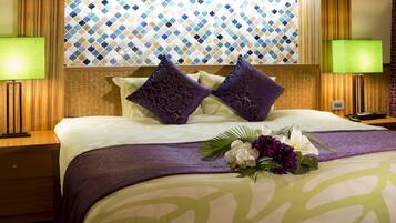 Suite | Individually decorated, individually furnished, free WiFi