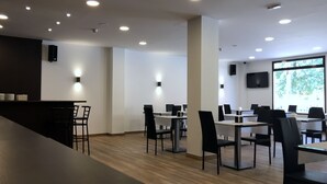 Ảnh chưa phân loại, 4 trong số 30 ảnh, nút