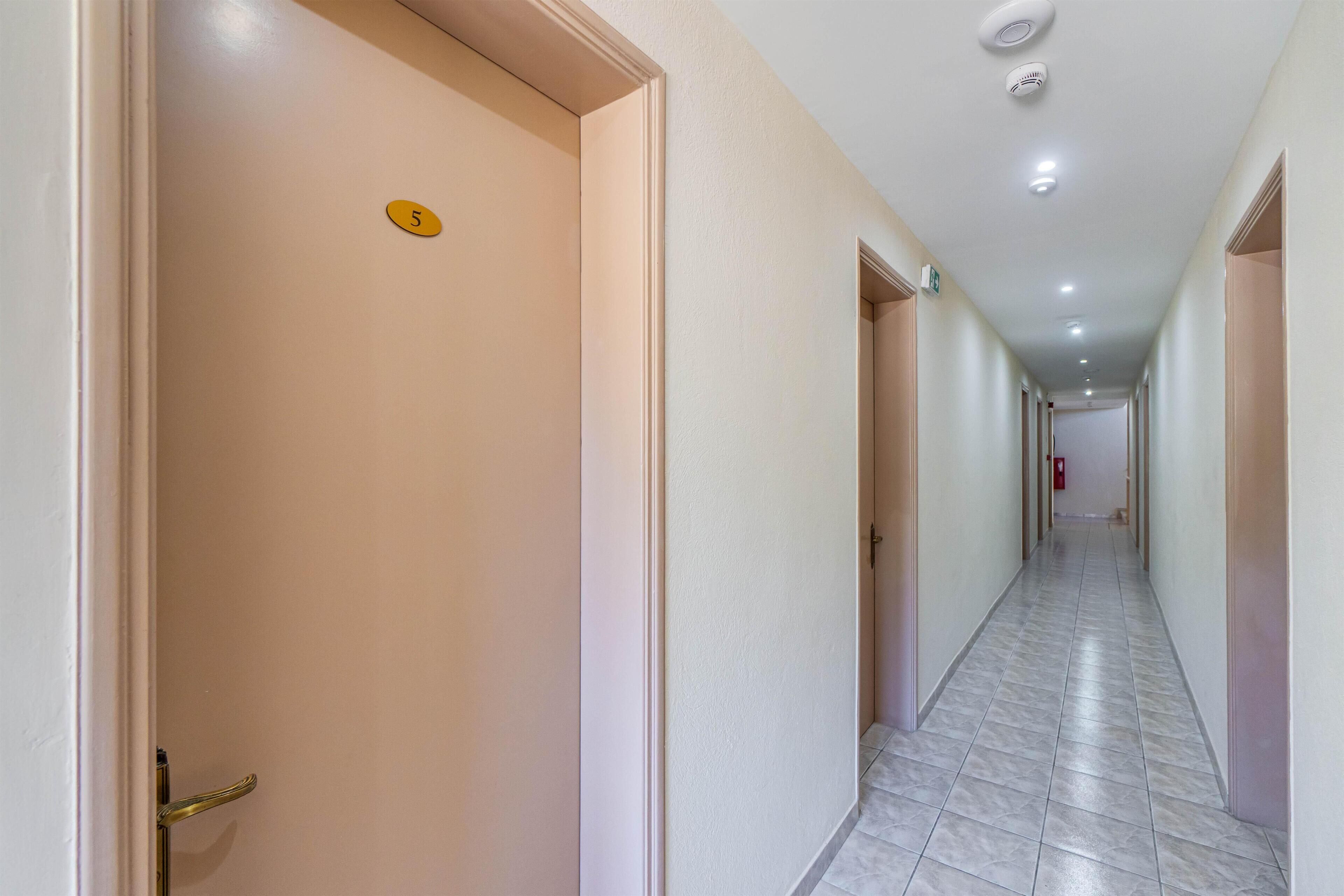 Traditional Twin Room | Premium bedding, in-room safe, soundproofing, free WiFi