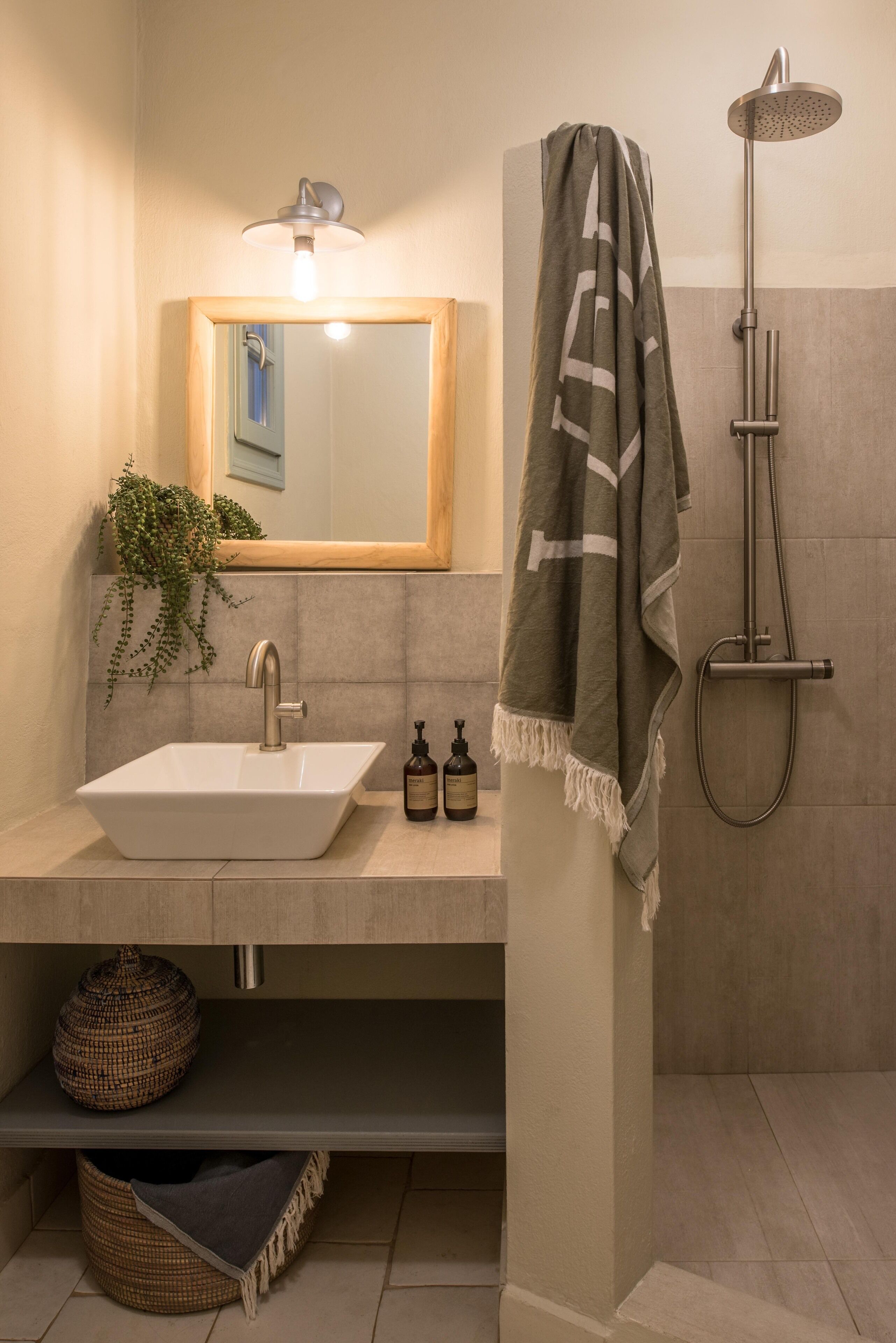 shower, free toiletries, hair dryer, bathrobes