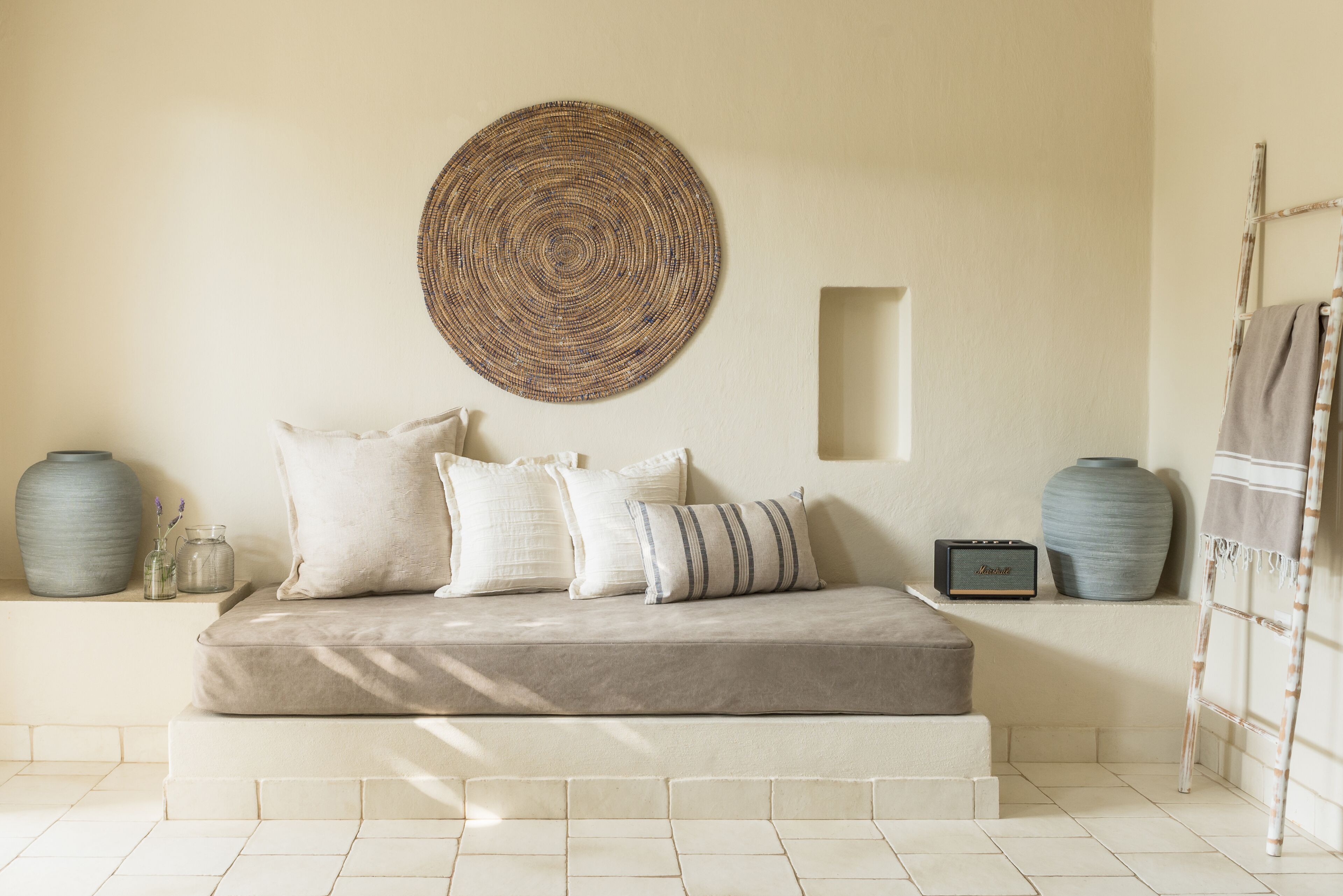 classic studio, 1 bedroom (mastelo) | living area | flat-screen tv