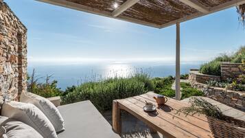 Habitación doble superior, vista al mar (Phoenix) | Terraza o patio