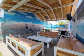 15-inch flat-screen TV with cable channels, TV - Surf Riders Fuerteventura - Adults Only (La Oliva)