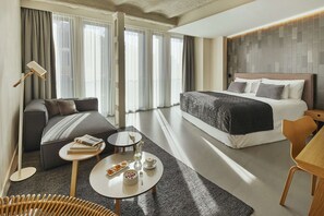 Egyptian cotton sheets, premium bedding, down comforters, minibar - Ohla Eixample (Barcelona)