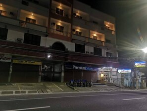 Exterior - Magayon Hotel (Legazpi)