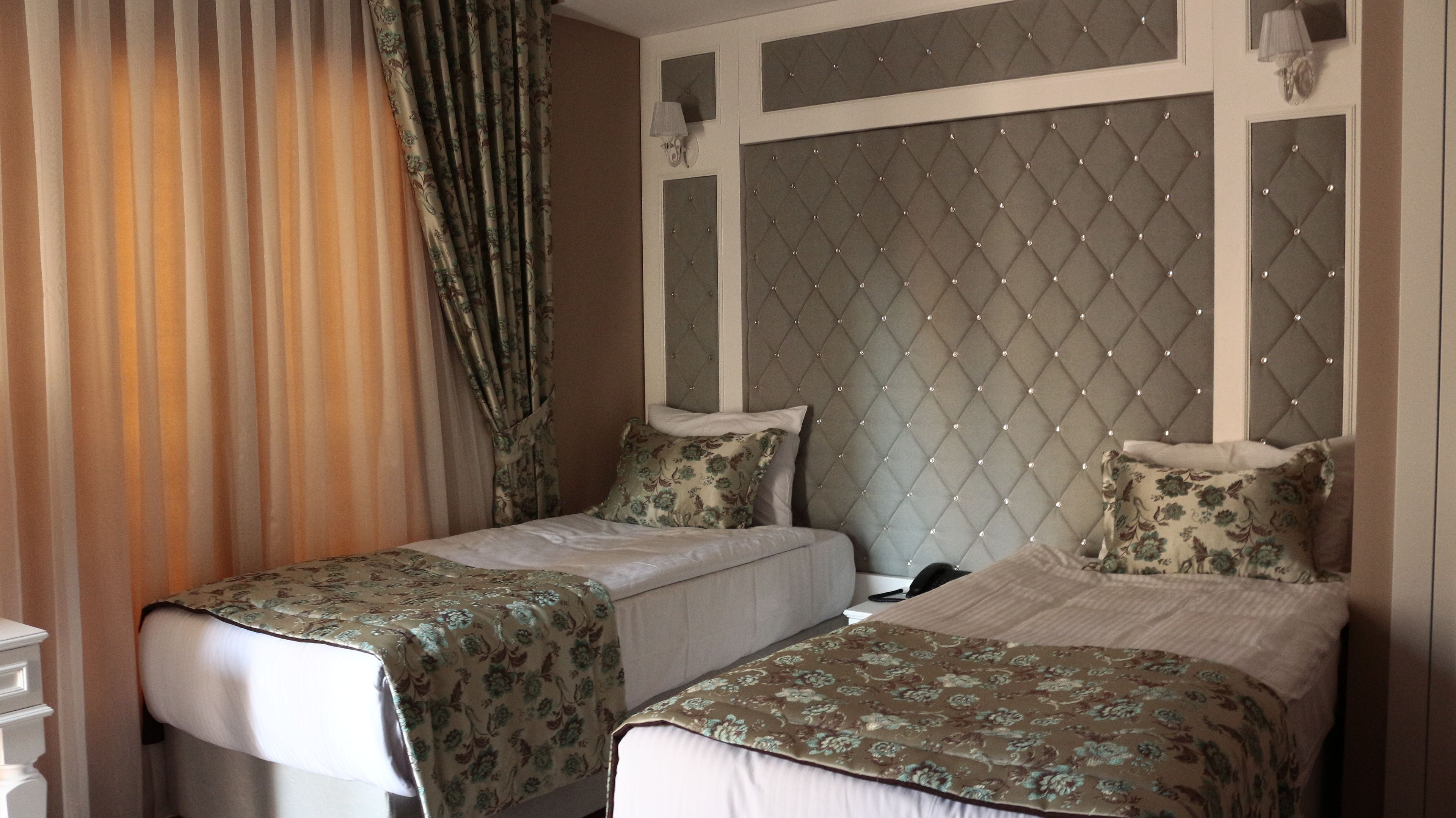 Family Deluxe Room | Hochwertige Bettwaren, Minibar, Zimmersafe, Schreibtisch