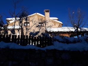 Front of property – evening/night