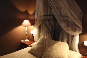 Blackout curtains, free cots/infant beds, rollaway beds, free WiFi