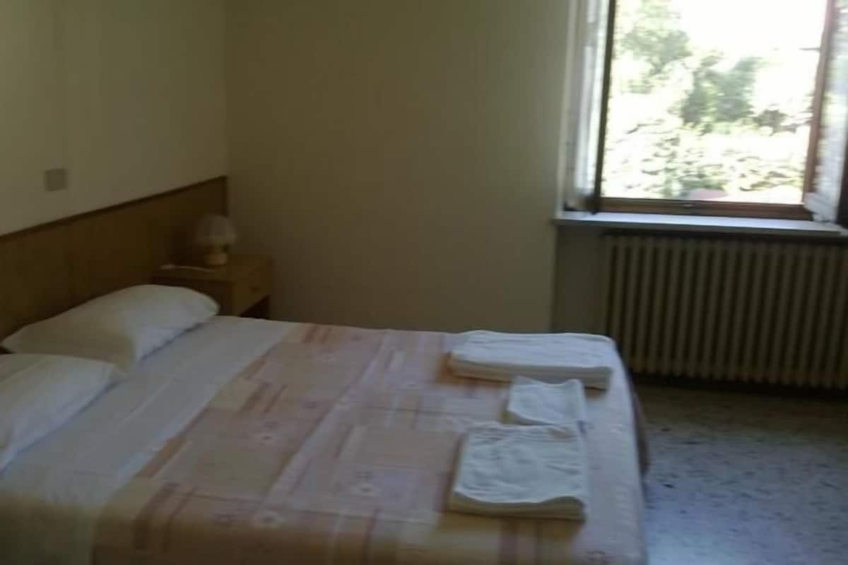 Double Room, Mountain View | Free cots/infant beds, rollaway beds, free WiFi