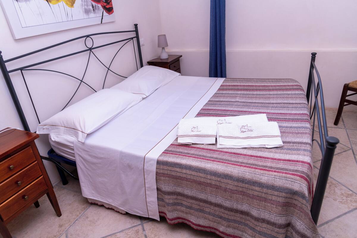 Premium bedding, soundproofing, free cots/infant beds, rollaway beds