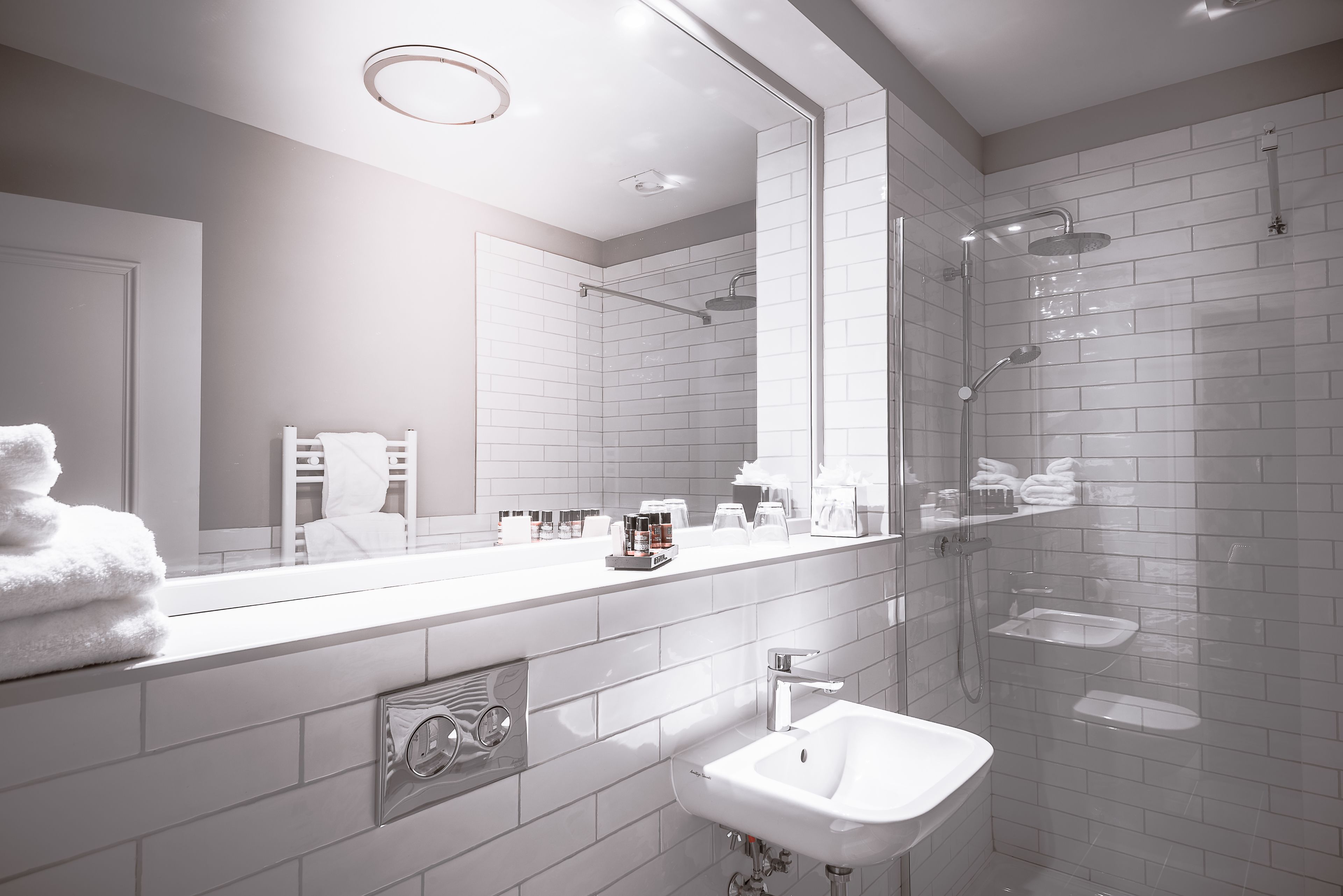 deluxe room, mobility accessible | bathroom sink