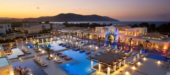 Anemos Luxury Grand Resort