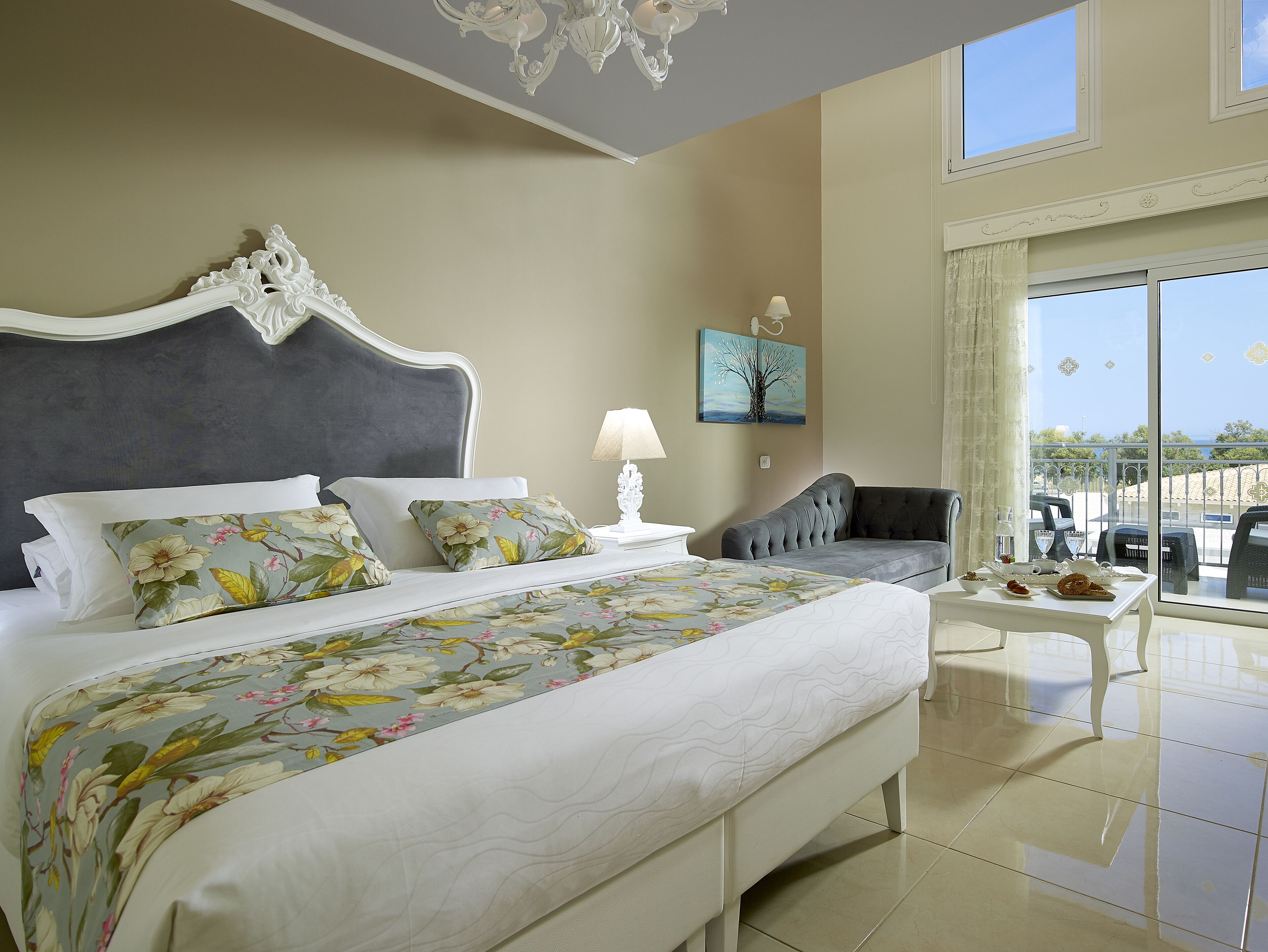 2 bedrooms, minibar, in-room safe, individually decorated