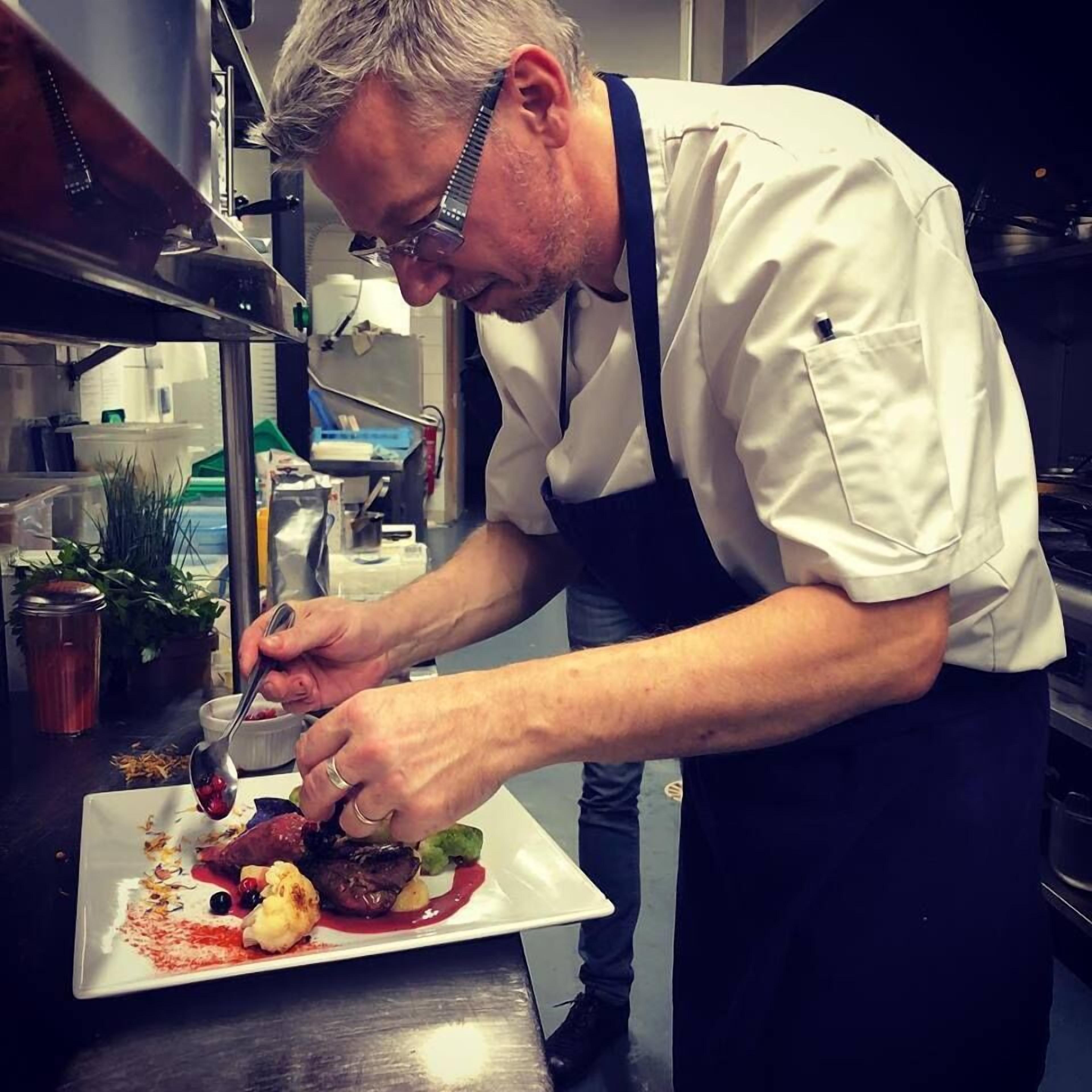 breakfast, lunch, dinner served; french cuisine