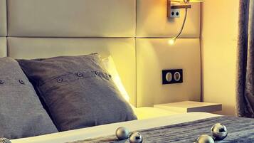 Standard Double Room | Desk, soundproofing, free cribs/infant beds, free WiFi