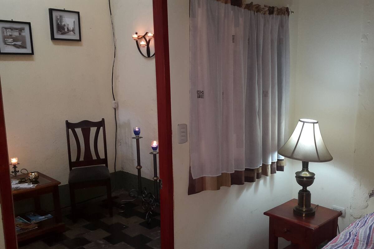 Chambre Double, 1 lit double | Lits pliants/supplémentaires, Wi-Fi gratuit